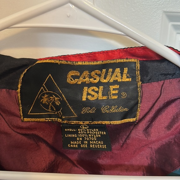 Casual Isle (Gold Collection) Alternative Windbreaker - Picture 3 of 3
